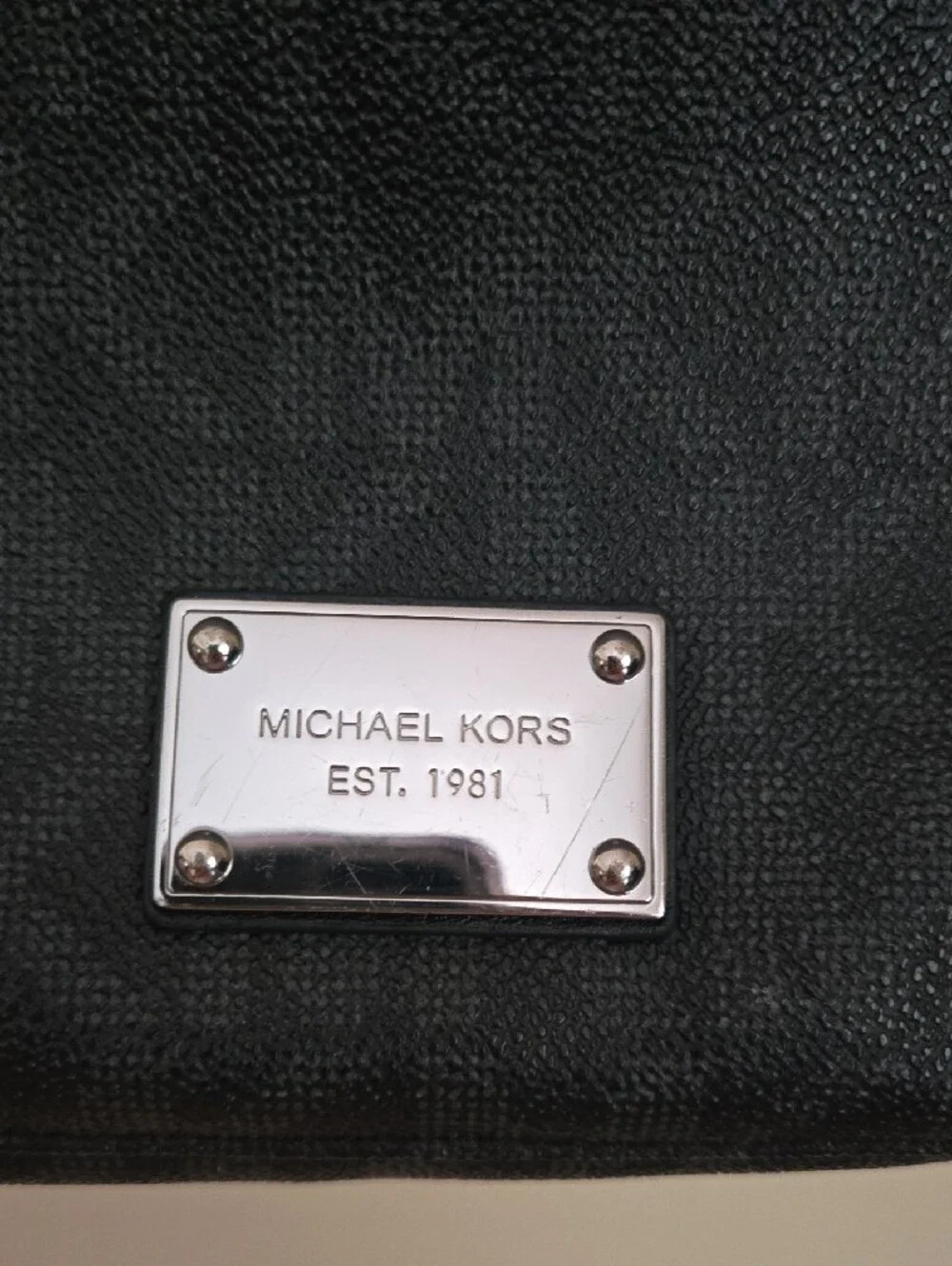 Michael Kors compact black